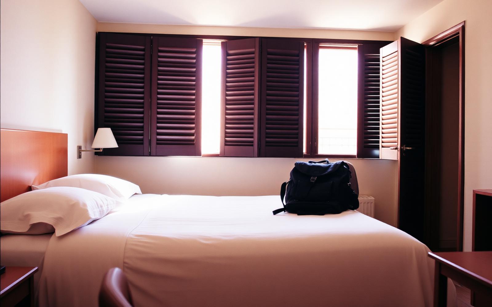 How to Travel Cheap Without Sacrificing Comfort